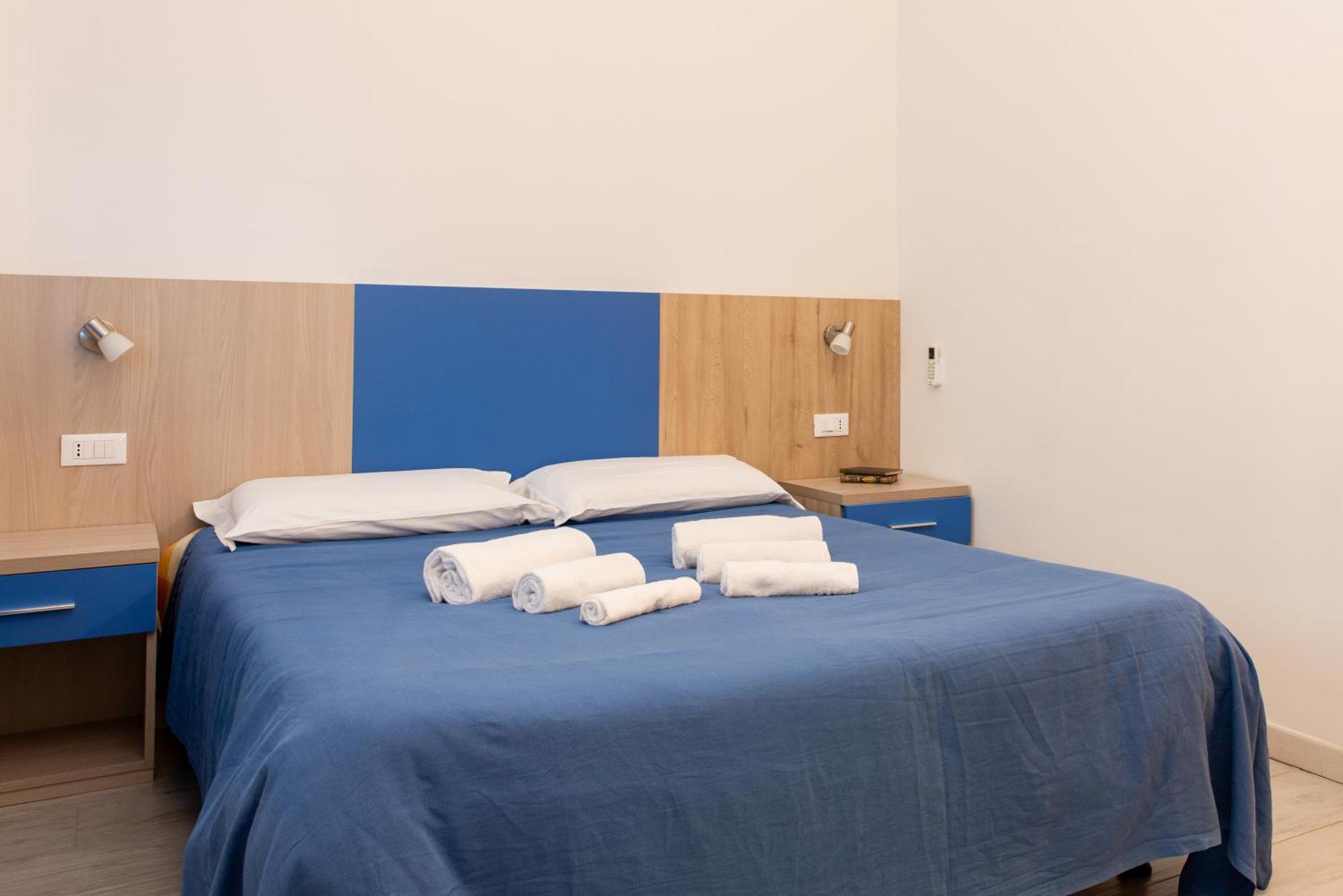 Bed & Blu Hotel ลากาเลตตา ภายนอก รูปภาพ