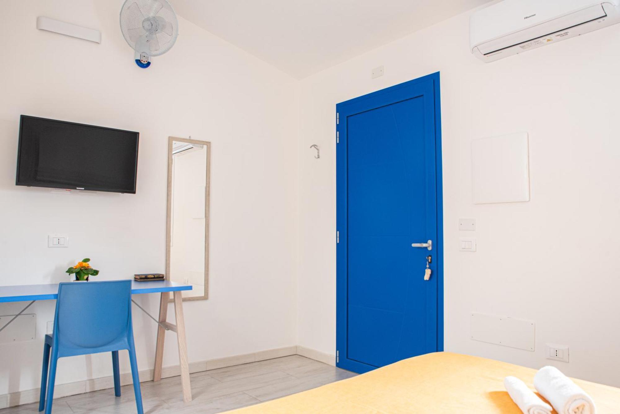 Bed & Blu Hotel ลากาเลตตา ภายนอก รูปภาพ